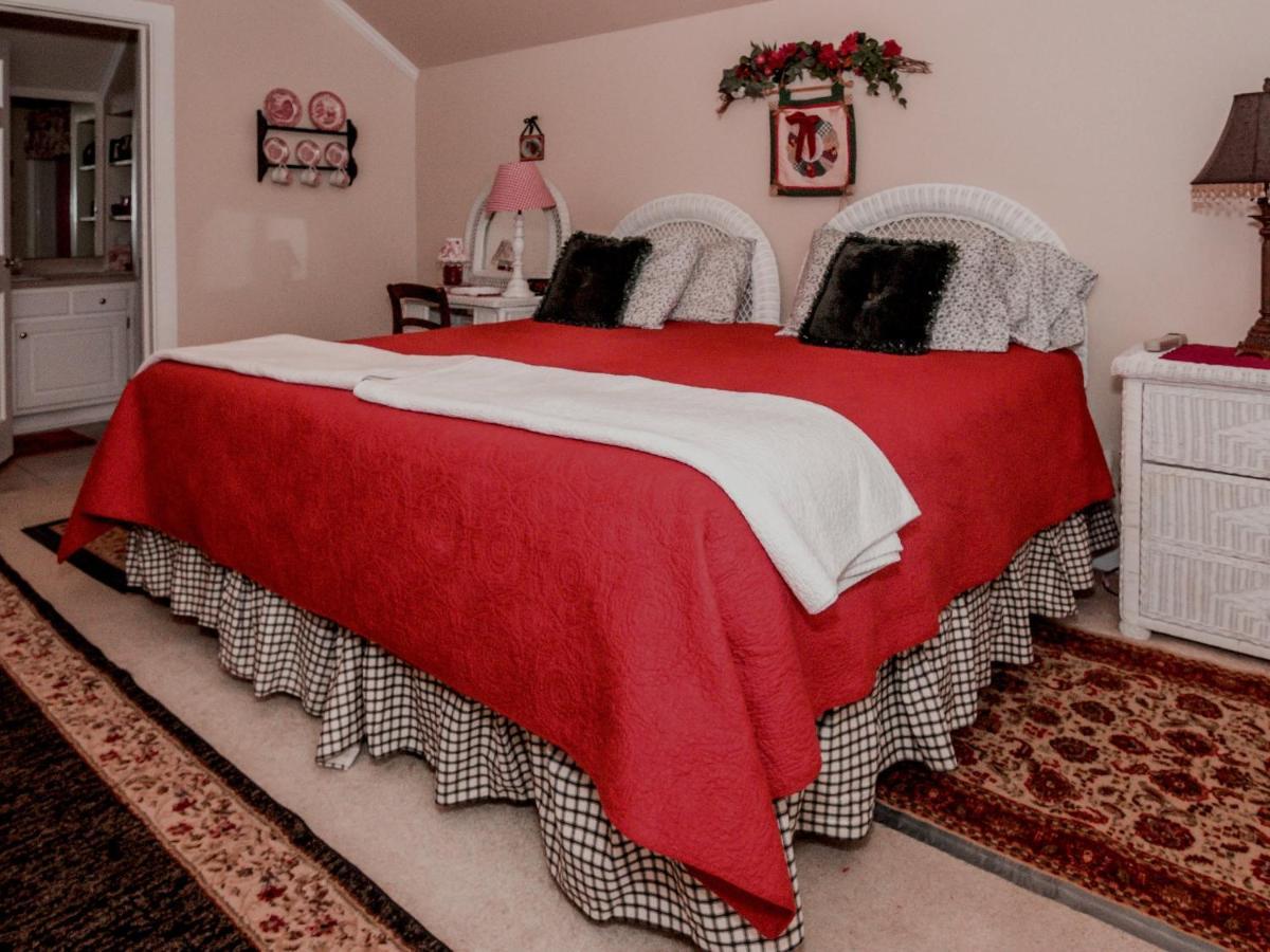 Holly House Of Hamilton Bed & Breakfast Eksteriør bilde